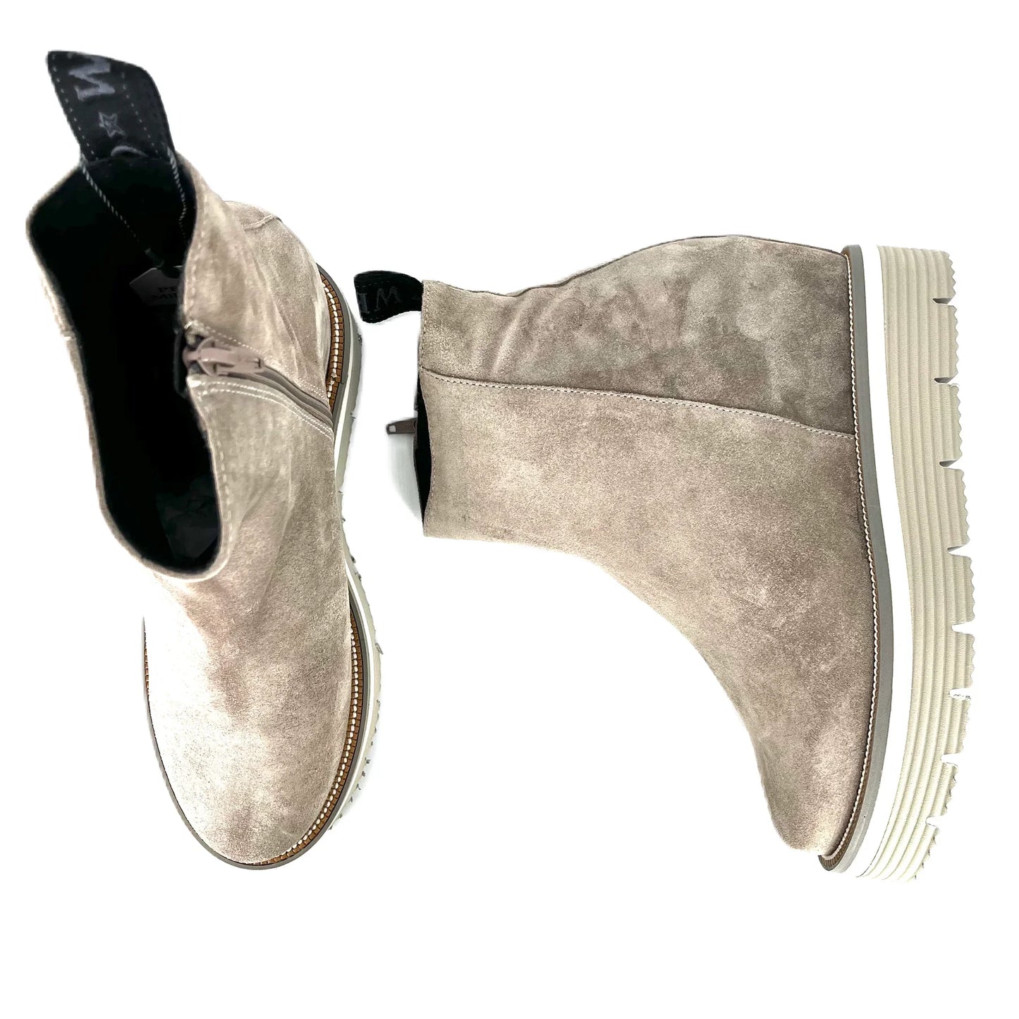 Botines De La Marca Pedro Miralles Para Mujer Modelo Velour Peltro Mod 22301En Color Gris
