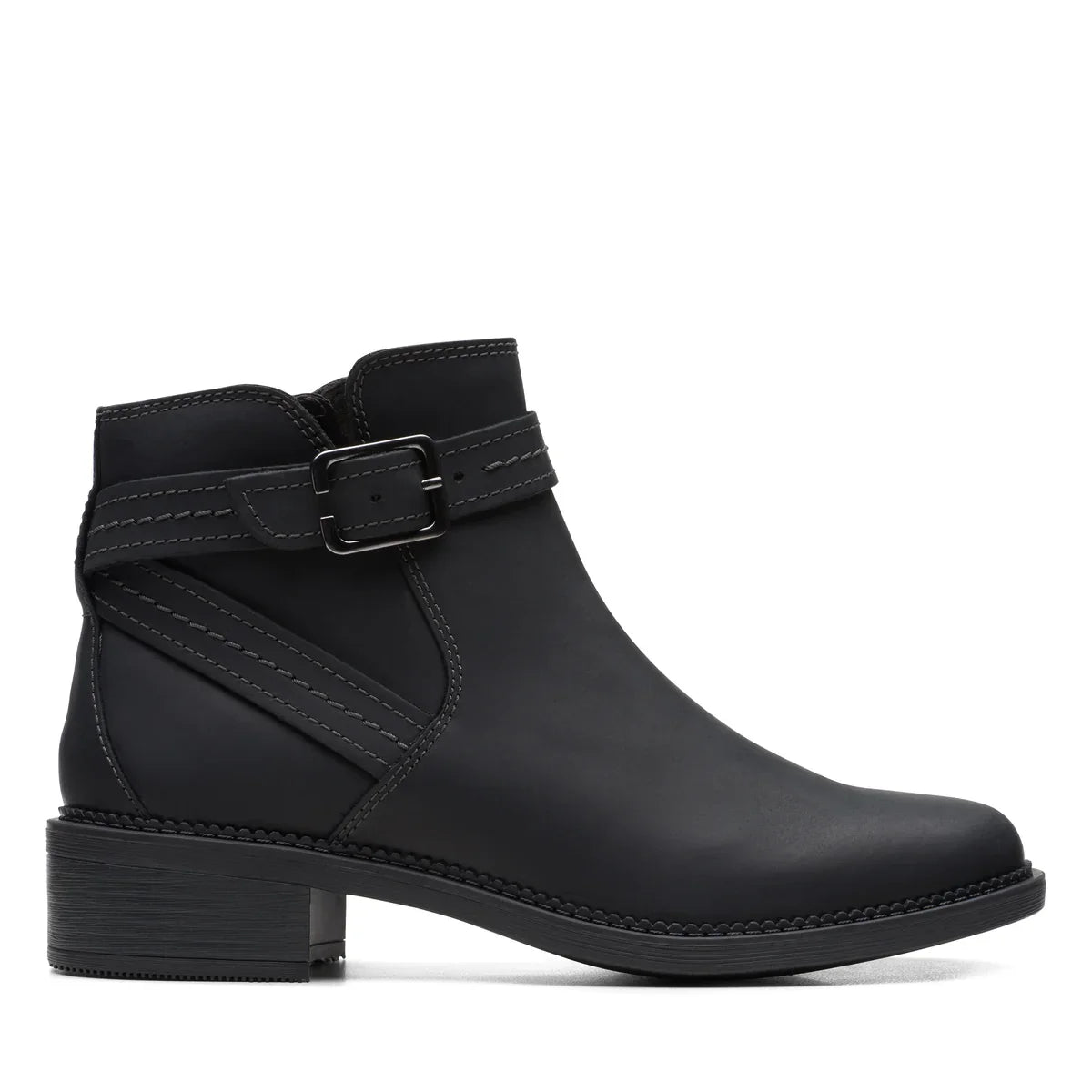 Botines De La Marca Clarks Para Mujer Modelo Maye Strap Black Leather En Color Negro
