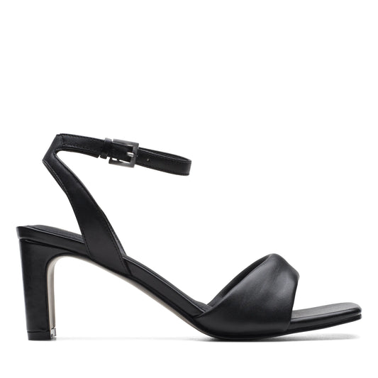Clarks Seren Strap zwarte leren sandalen met bandjes voor dames in het zwart