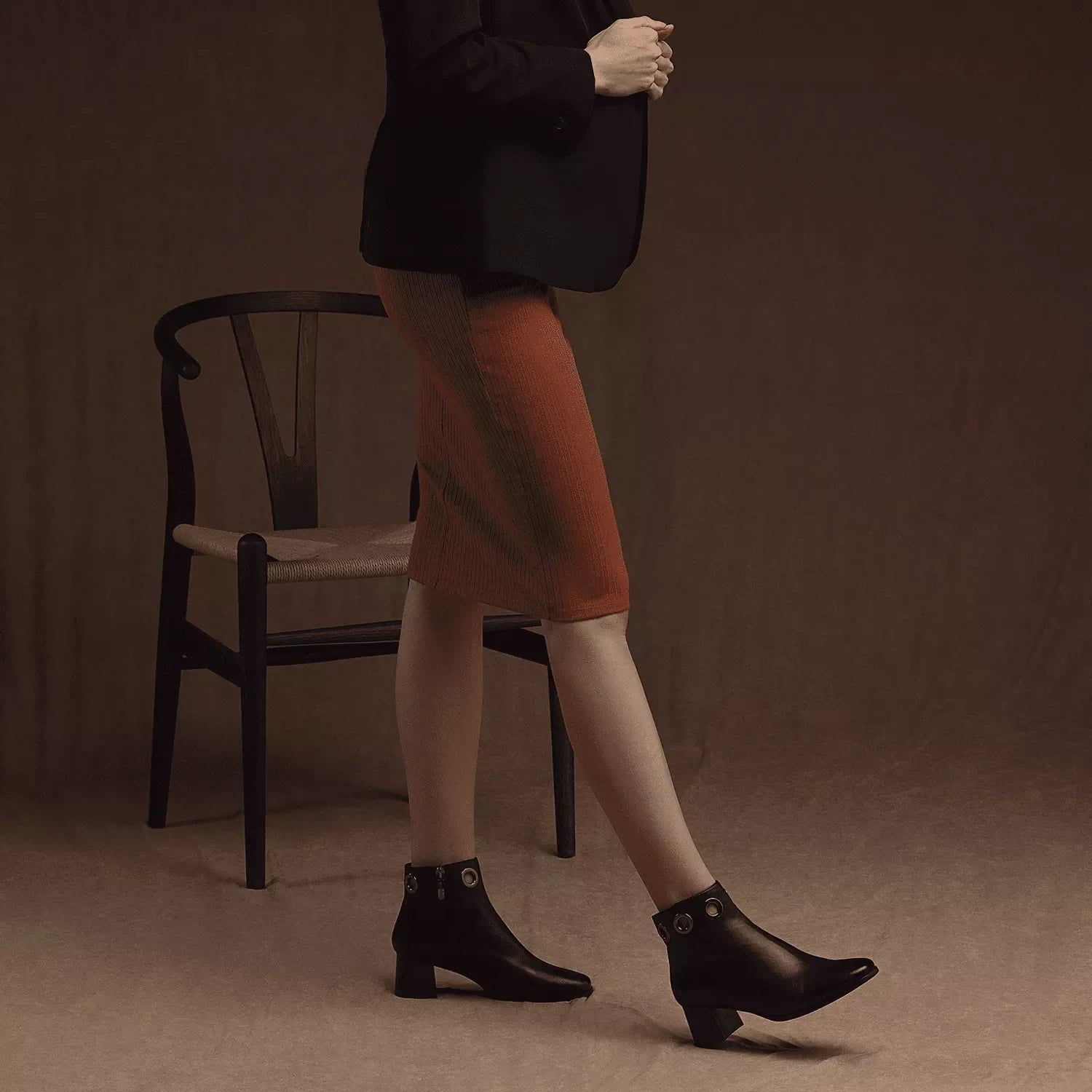 Botines De La Marca Regarde Le Ciel Para Mujer Modelo Ines 19-Black En Color Negro