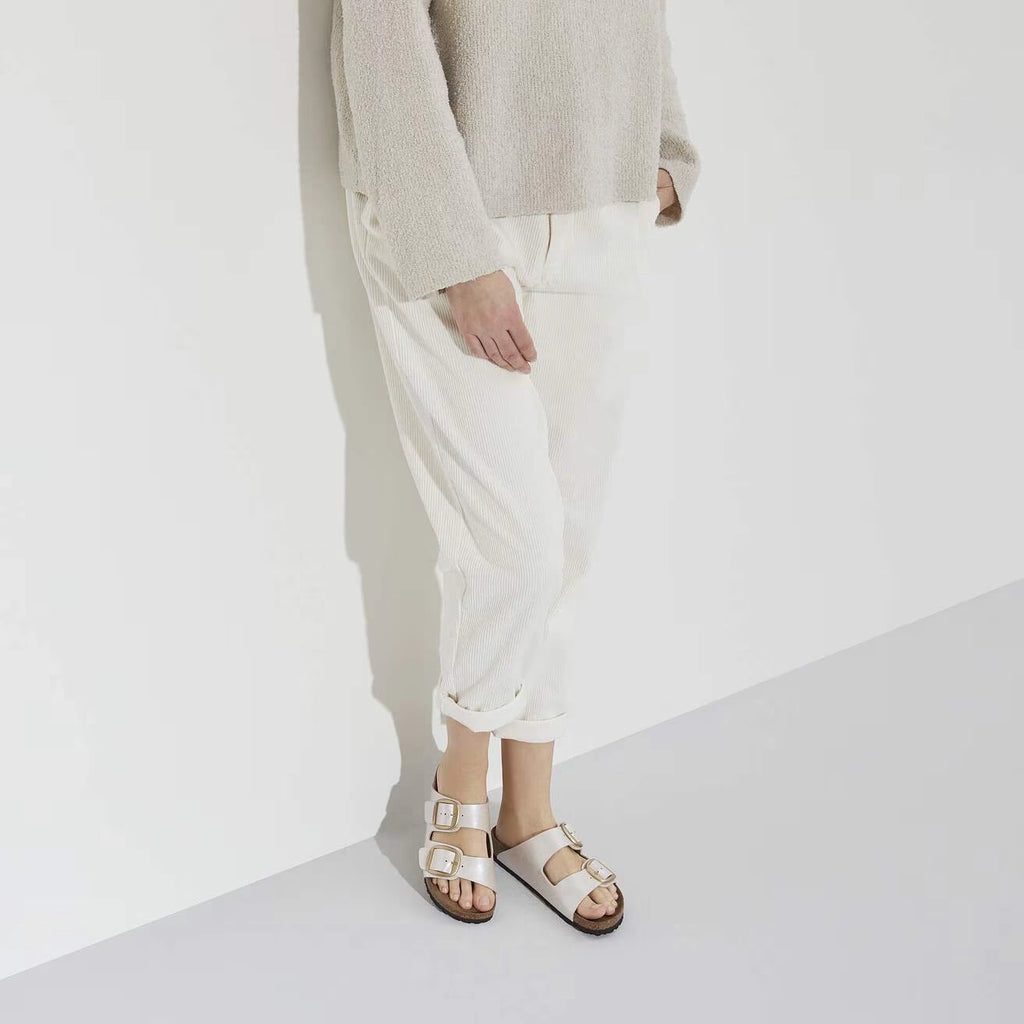 BIRKENSTOCK Arizona BB BF Graceful Pearl White: أبيض صنادل للنساء