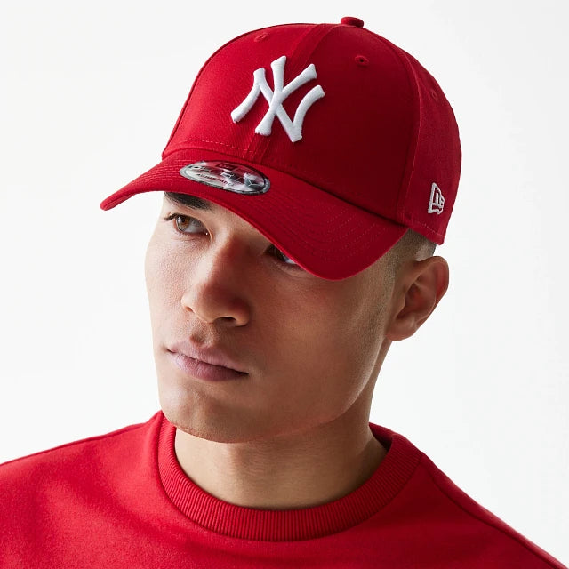 NEW ERA | GORRAS | UNISEX | 940 LEAG BASIC NEYYAN SCARLET/WHITE | ROJO