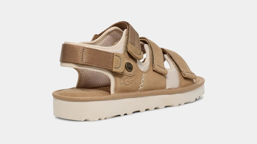 UGG | SANDALIAS | UNISEX | M GOLDENCOAST MULTISTRAP SAND | MARRÓN
