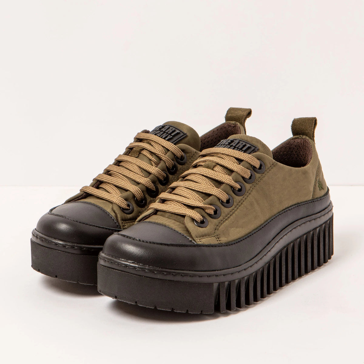 ART | SNEAKERS | MUJER | 1518 BRIGHTON NYLON FOREST-BLACK | MARRÓN