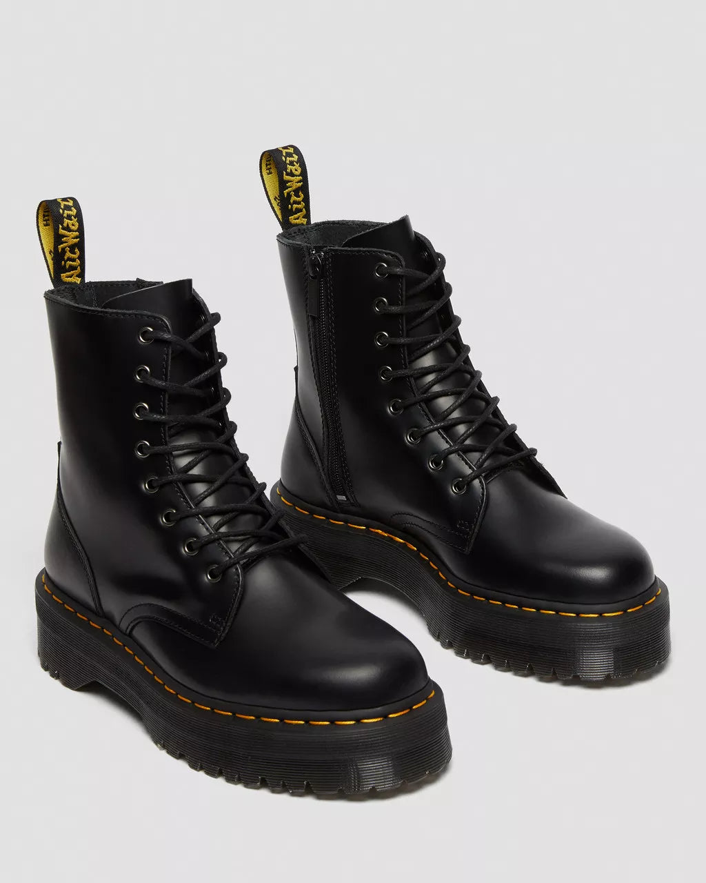 DR. MARTENS | BOTAS MUJER | JADON BLACK POLISHED SMOOTH BLACK | NEGRO