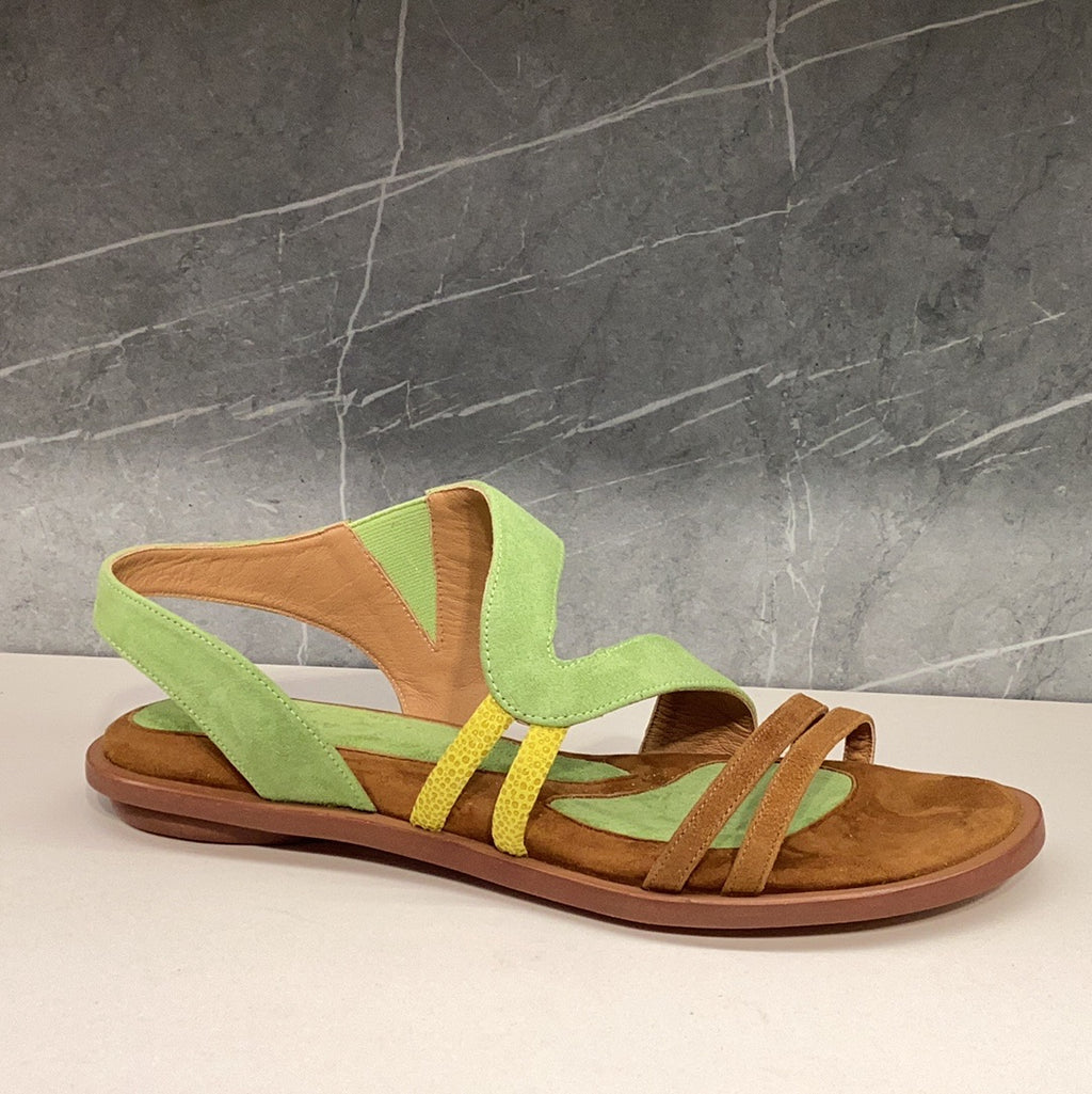 AUDLEY | DAMES SANDALEN | KAIMA SUEDE LARRUA | GROEN