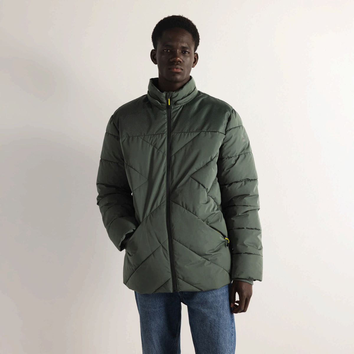 MUNICH Puffer Cloud Khaki Lifestyle: caqui куртка для мужчин