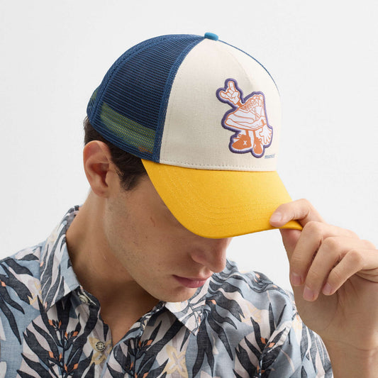 MUNICH | GORRAS | UNISEX | TRUCKER CAP CARTOON STREETWEAR TRICOLOR | AMARILLO