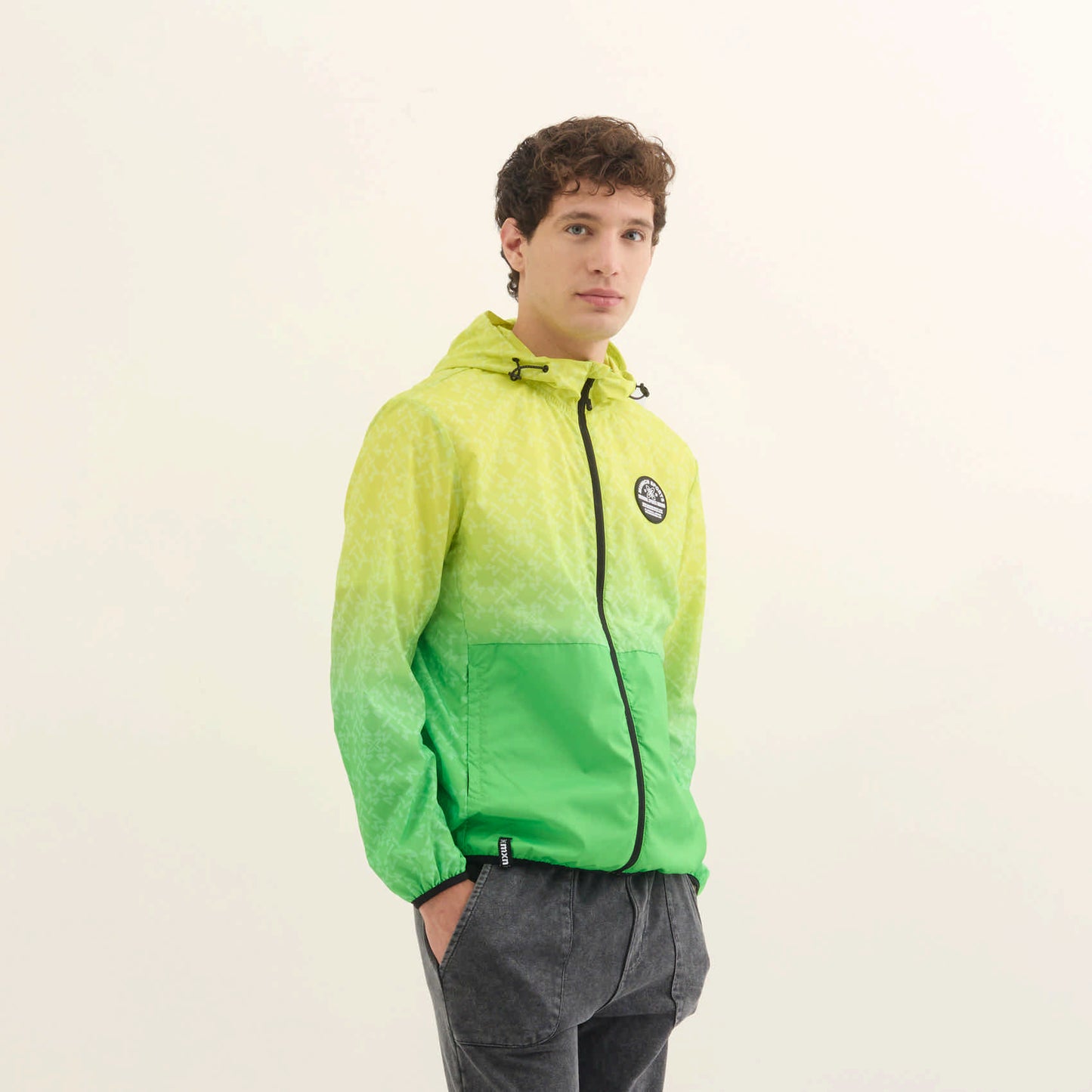 MUNICH | CHAQUETA | HOMBRE | WINDBREAKER MONOGRAM | AMARILLO