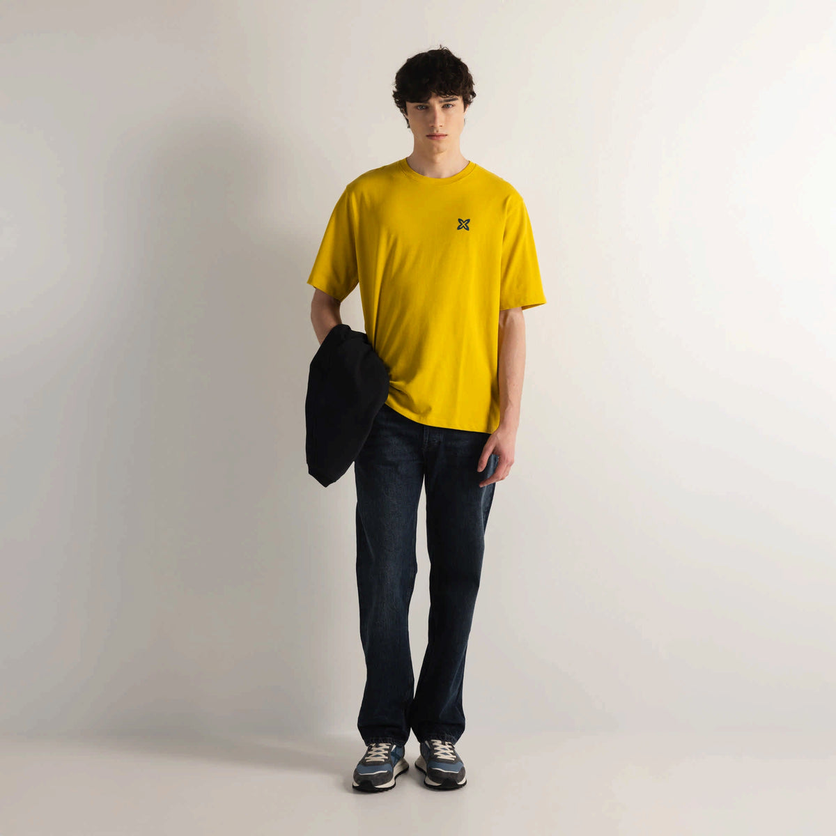 MUNICH Oversize T-shirt Peack Lemon: amarillo T-shirt for men