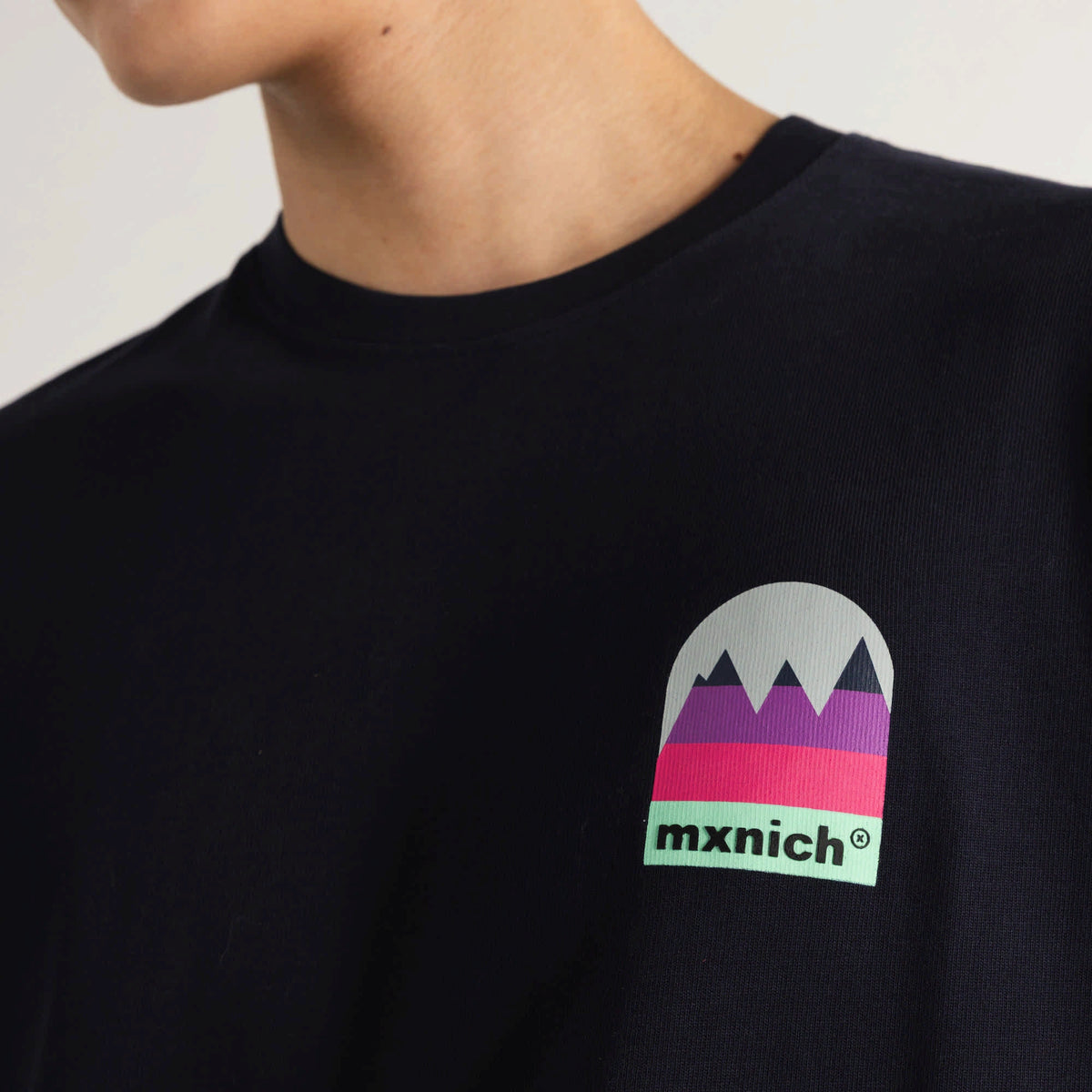 MUNICH Oversize T-shirt Trekking NAVY: أزرق تيشيرت للرجال