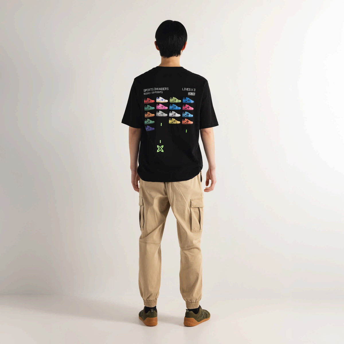 MUNICH Oversize T-shirt Invaders Black: black T-shirt for men