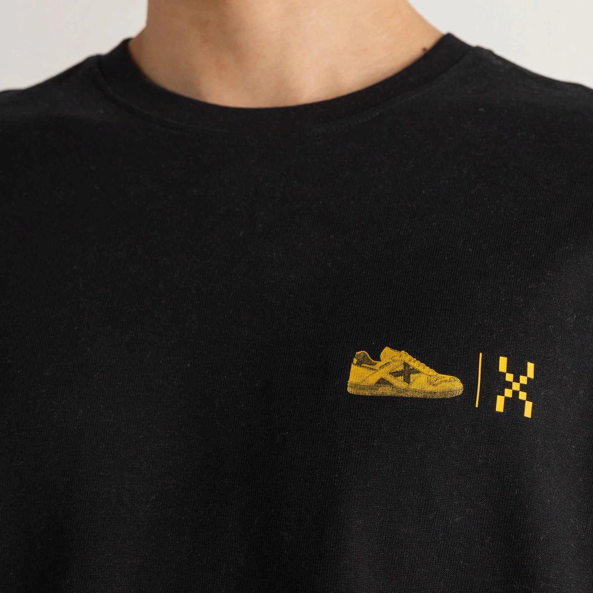 MUNICH Oversize T-shirt Invaders Black: black T-shirt for men