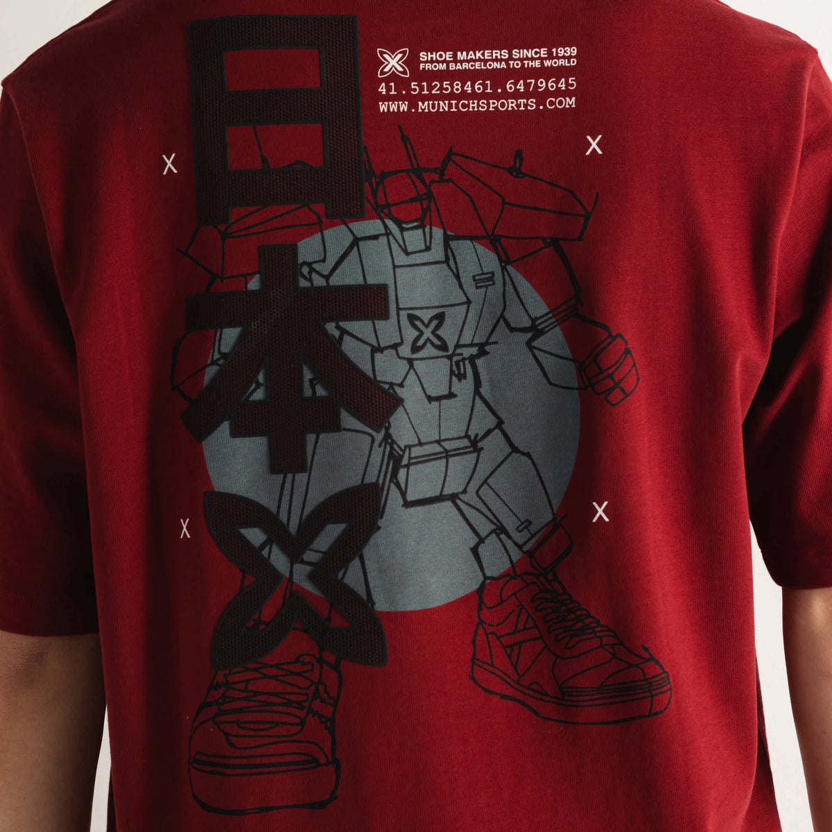 MUNICH Oversize T-shirt Japan RED: أحمر تيشيرت للرجال