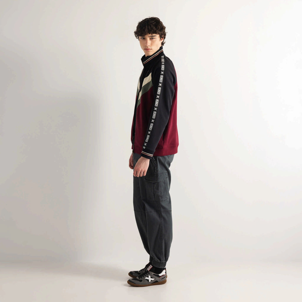 MUNICH | CHAQUETAS | HOMBRE | JACKET SCUDETTO WINE | BURDEOS
