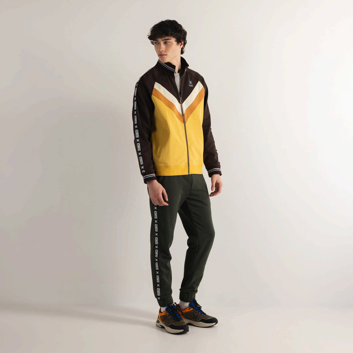 MUNICH Jacket Scudetto Wheat: amarillo jacket for men