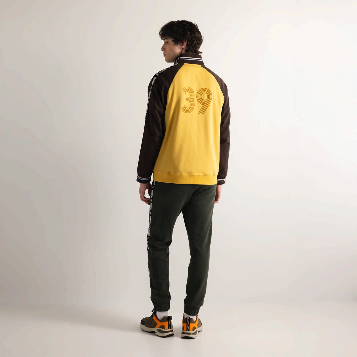 MUNICH Jacket Scudetto Wheat: amarillo jacket for men