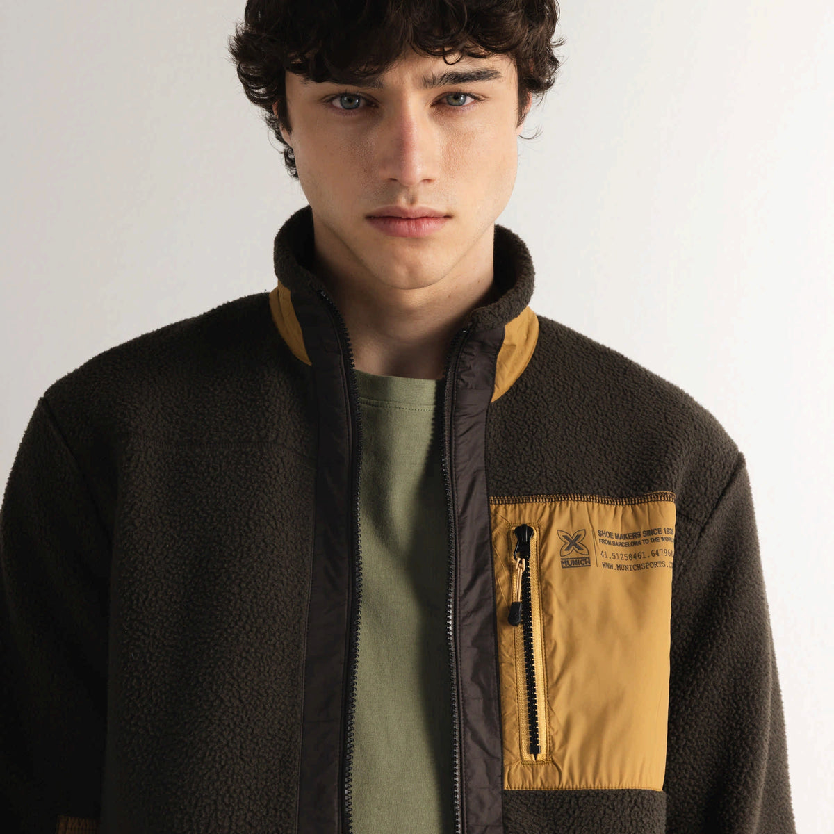 MUNICH Polar Denis Mocca: brown jacket for men