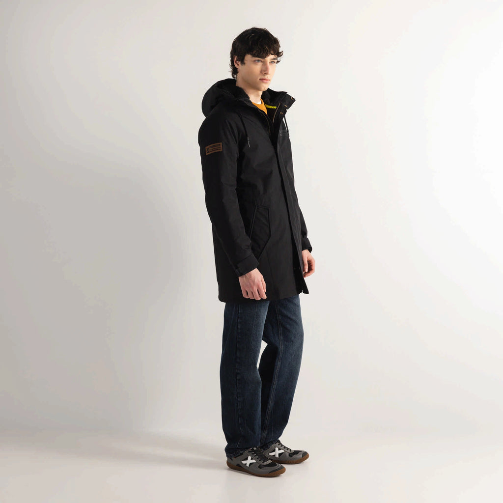 MUNICH Parka William Black: black jacket for men