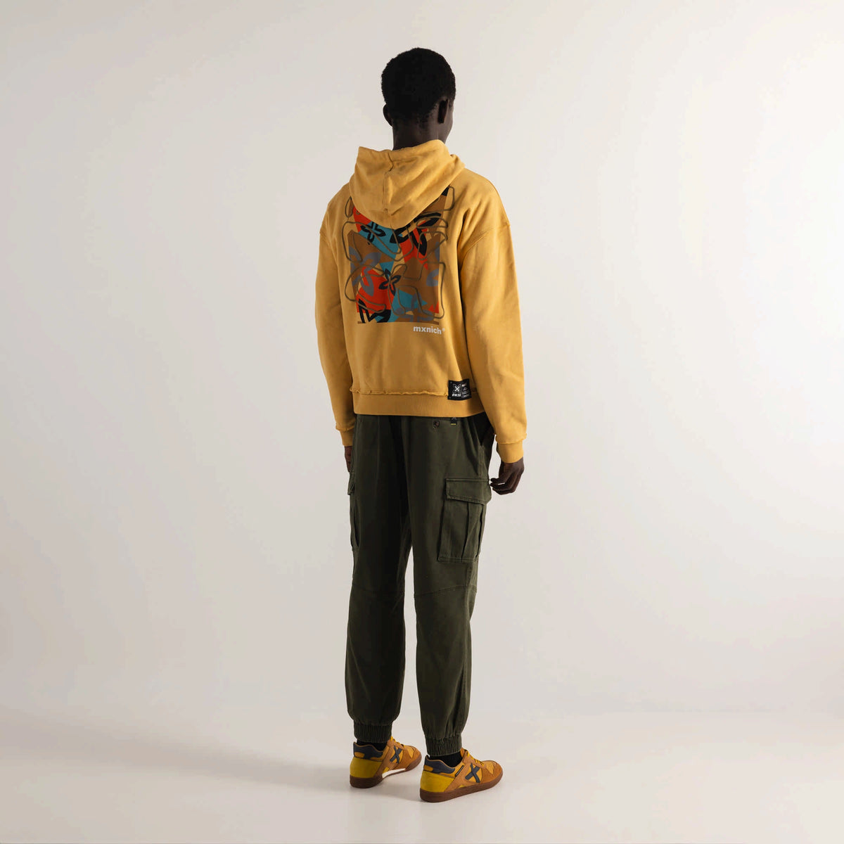 MUNICH Hoodie Paths Taffy: beige jumper for men