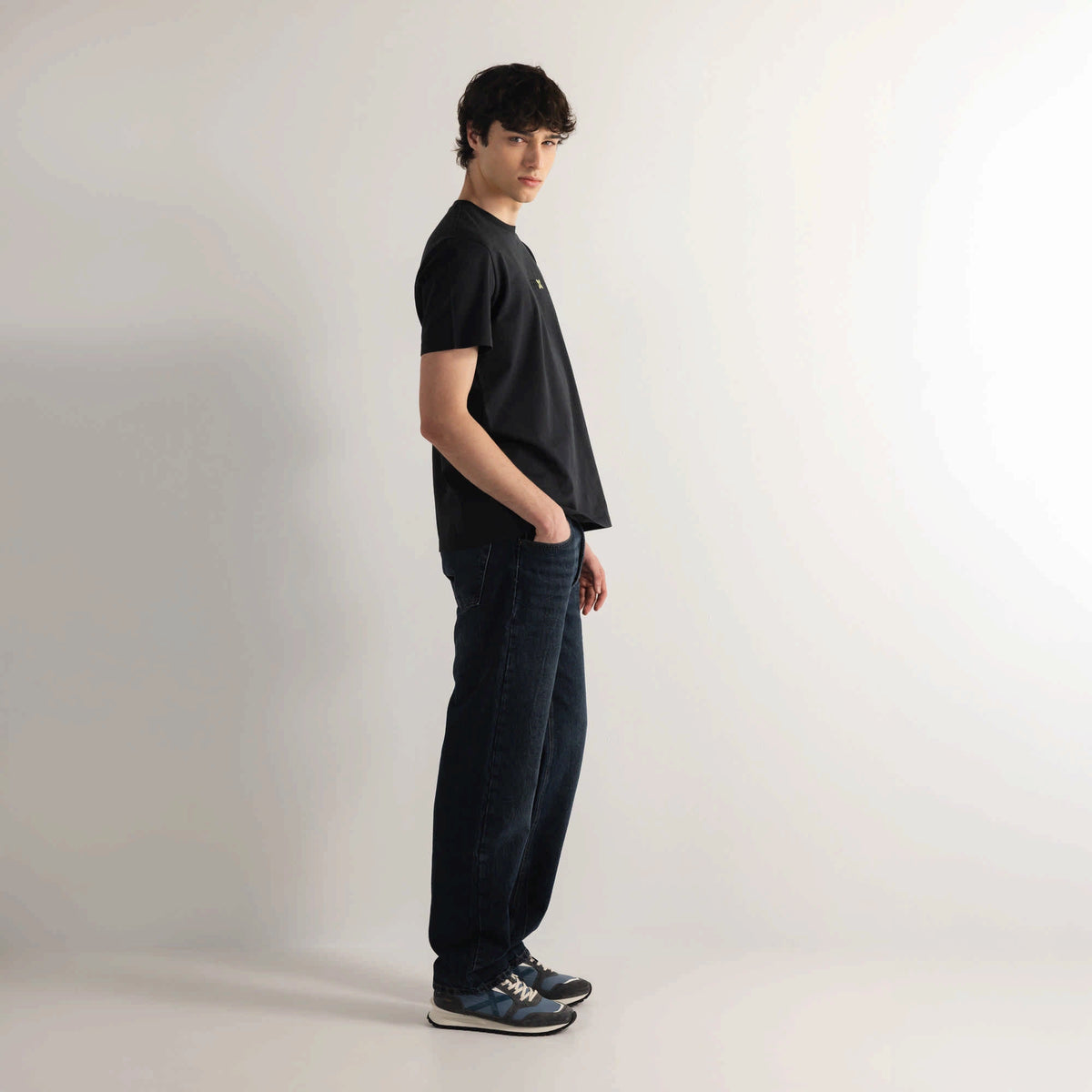 MUNICH Regular T-shirt KICK Anthracite: 黑色 T恤 男士