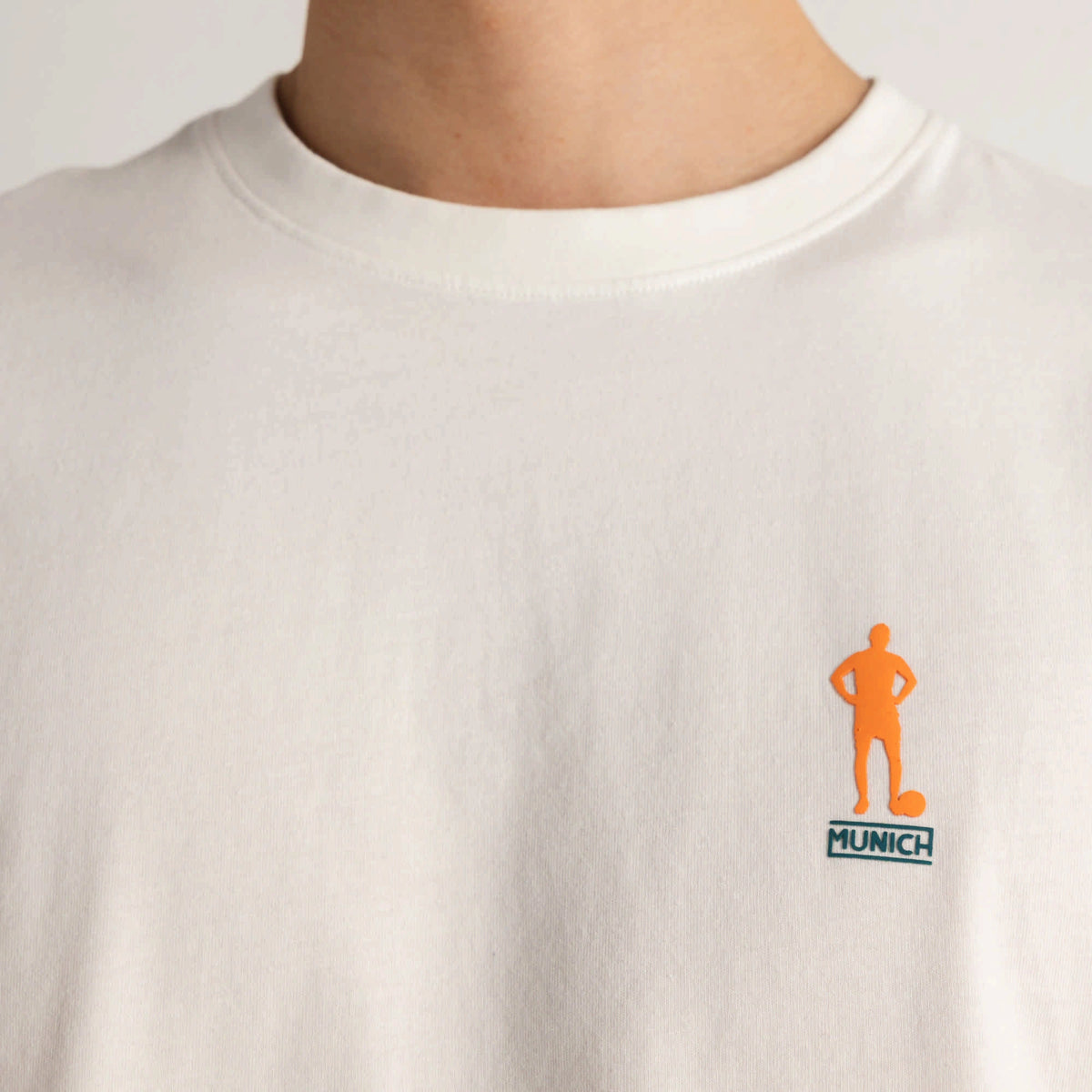 MUNICH Regular T-shirt Baller ECRU: أبيض تيشيرت للرجال