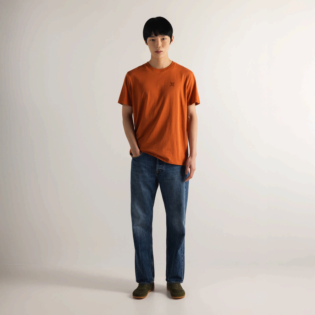 MUNICH Essentials T-shirt ROOF: 棕色 T恤 男士