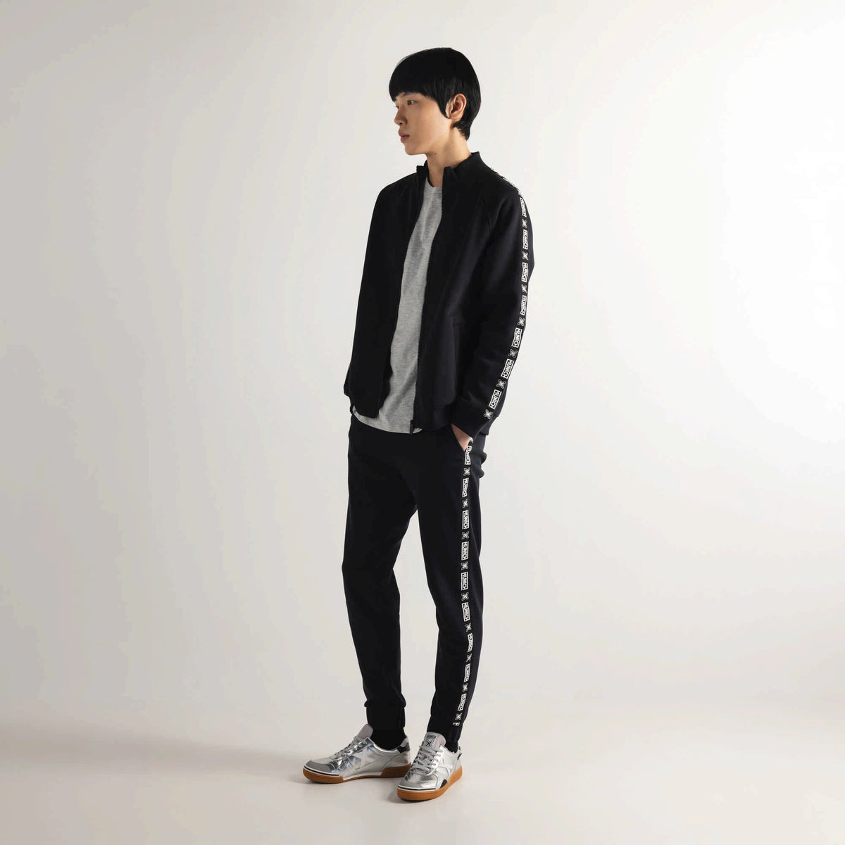 MUNICH Essentials Jacket Squadra Black: black jacket for men