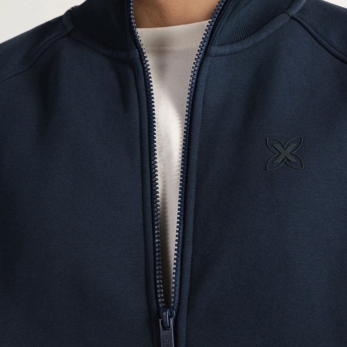 MUNICH Essentials Jacket Squadra NAVY: أزرق جاكيت للرجال