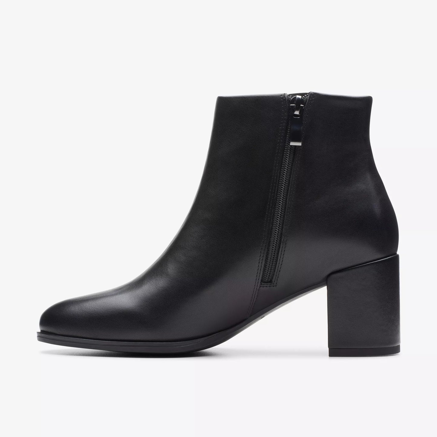 CLARKS | BOTAS MUJER | FREVA55 ZIP BLACK LEATHER | NEGRO