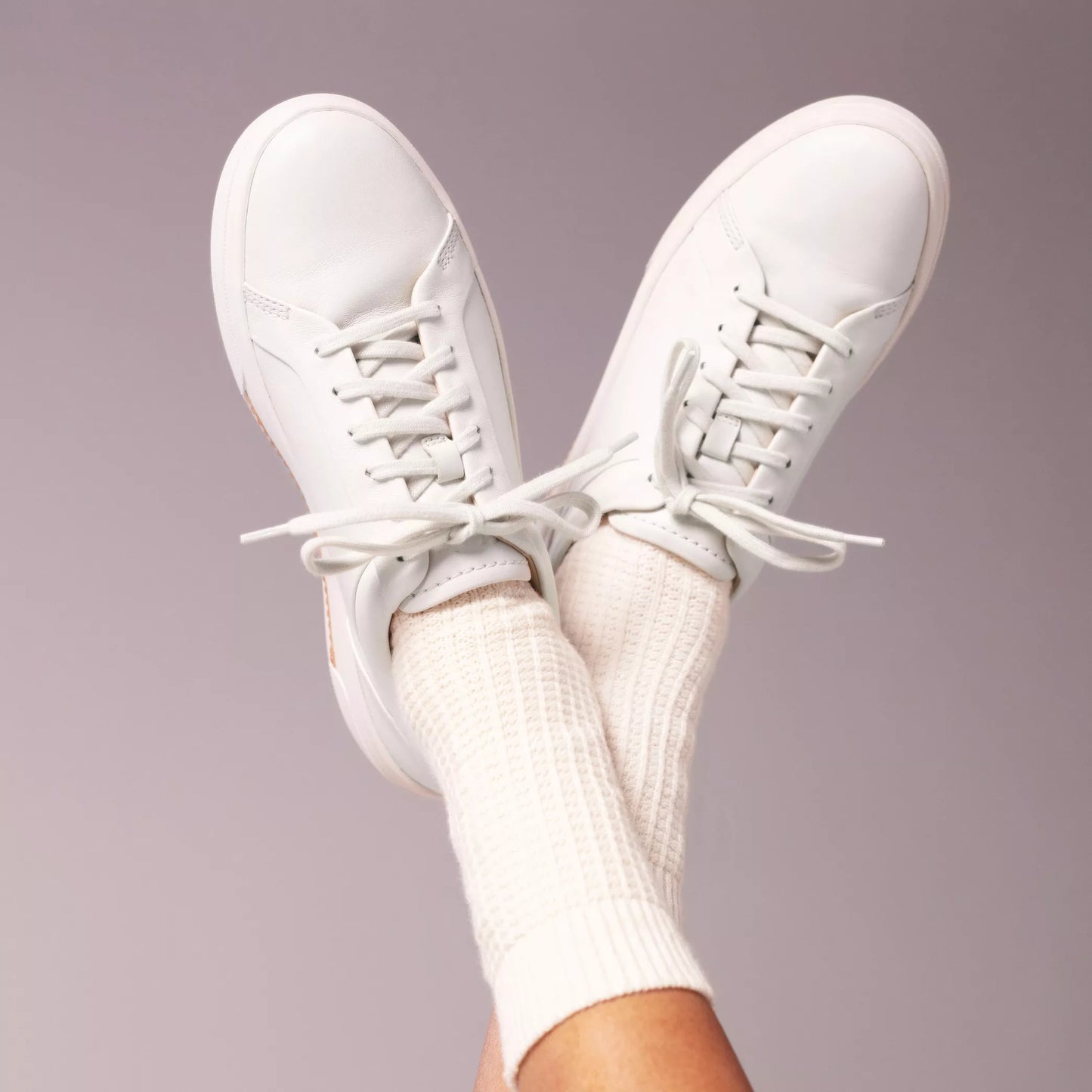 CLARKS | WOMEN'S SNEAKERS | HOLLYHOCK WALK OFF WHITE LEATHER | WHITE