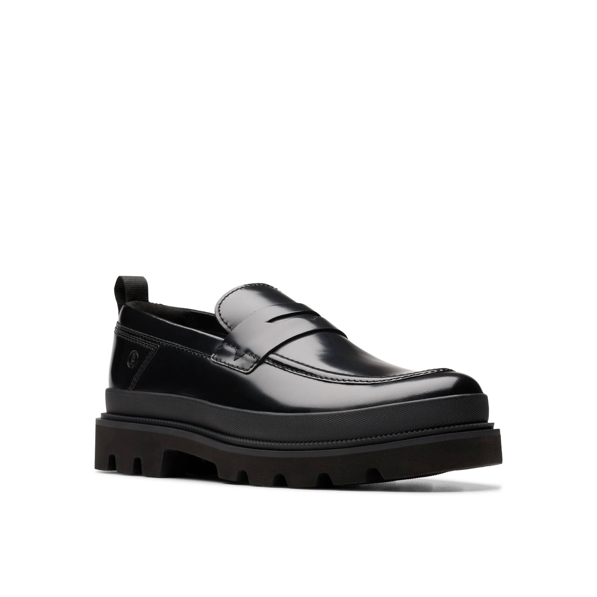 Zapatos casual para hombre de la marca clarks modelo badell easy blk hishine lea en color negro