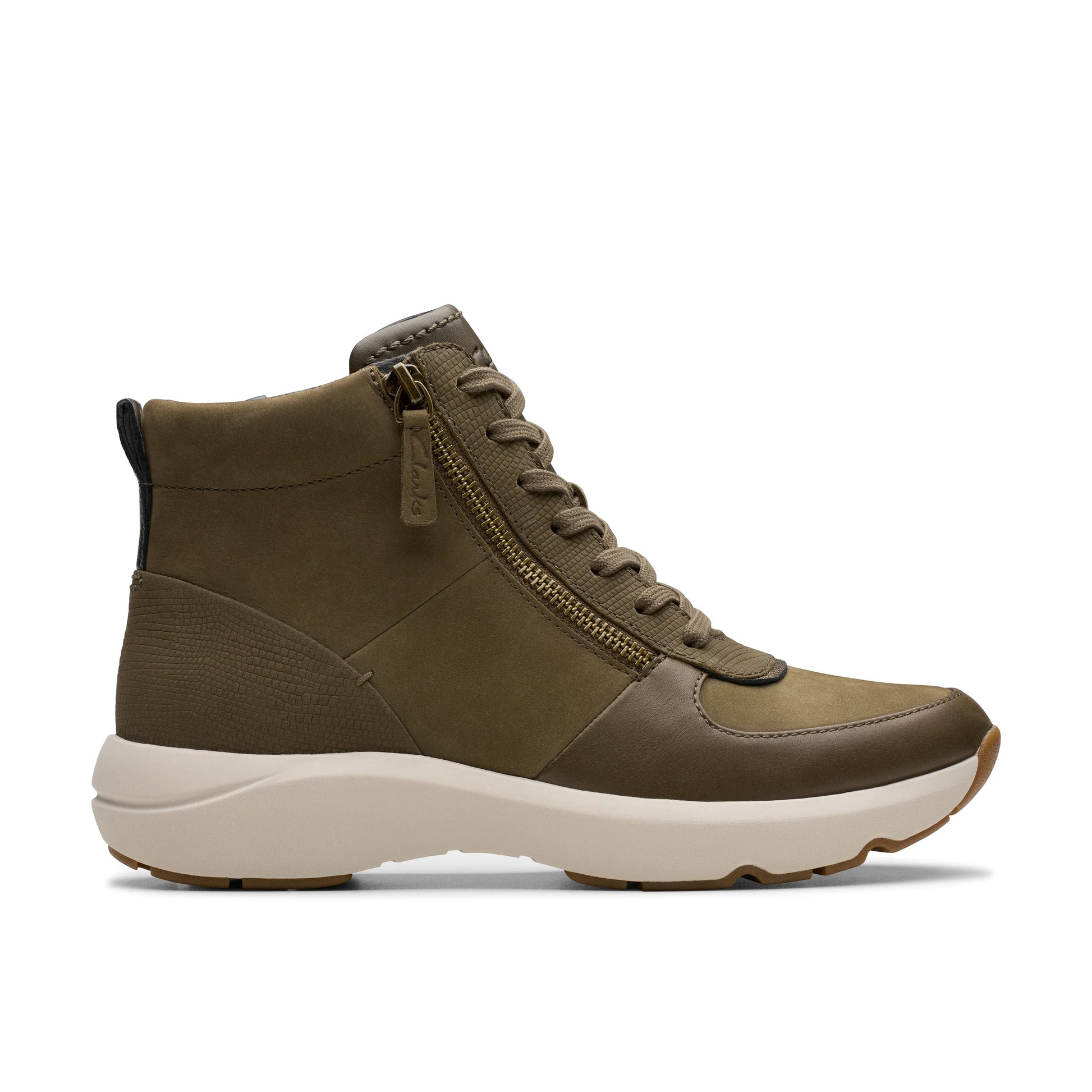 Botas para mujer de la marca clarks modelo tivoli lane dark olive combi en color verde