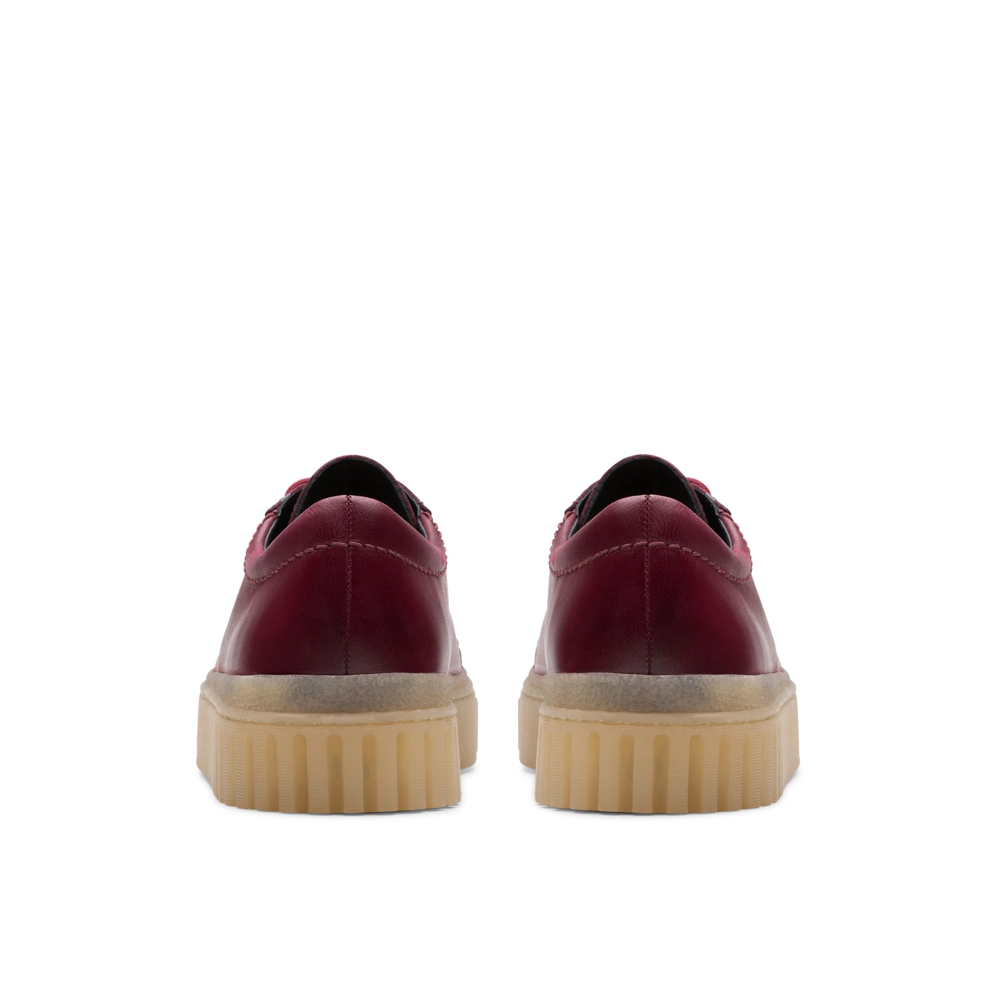 Zapatos casual para mujer de la marca clarks modelo mayhill walk burgundy leather en color rojo