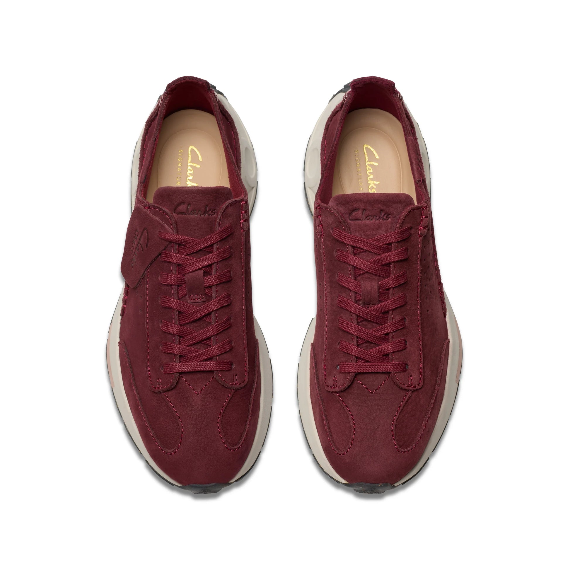 Zapatillas deportivas para mujer de la marca clarks modelo craft speed. burgundy nubuck en color rojo