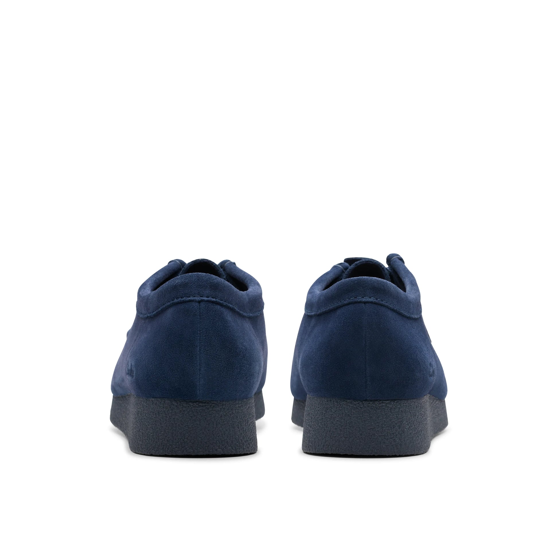 Zapatos casual para mujer de la marca clarks modelo wallabeeevosh navy suede en color azul