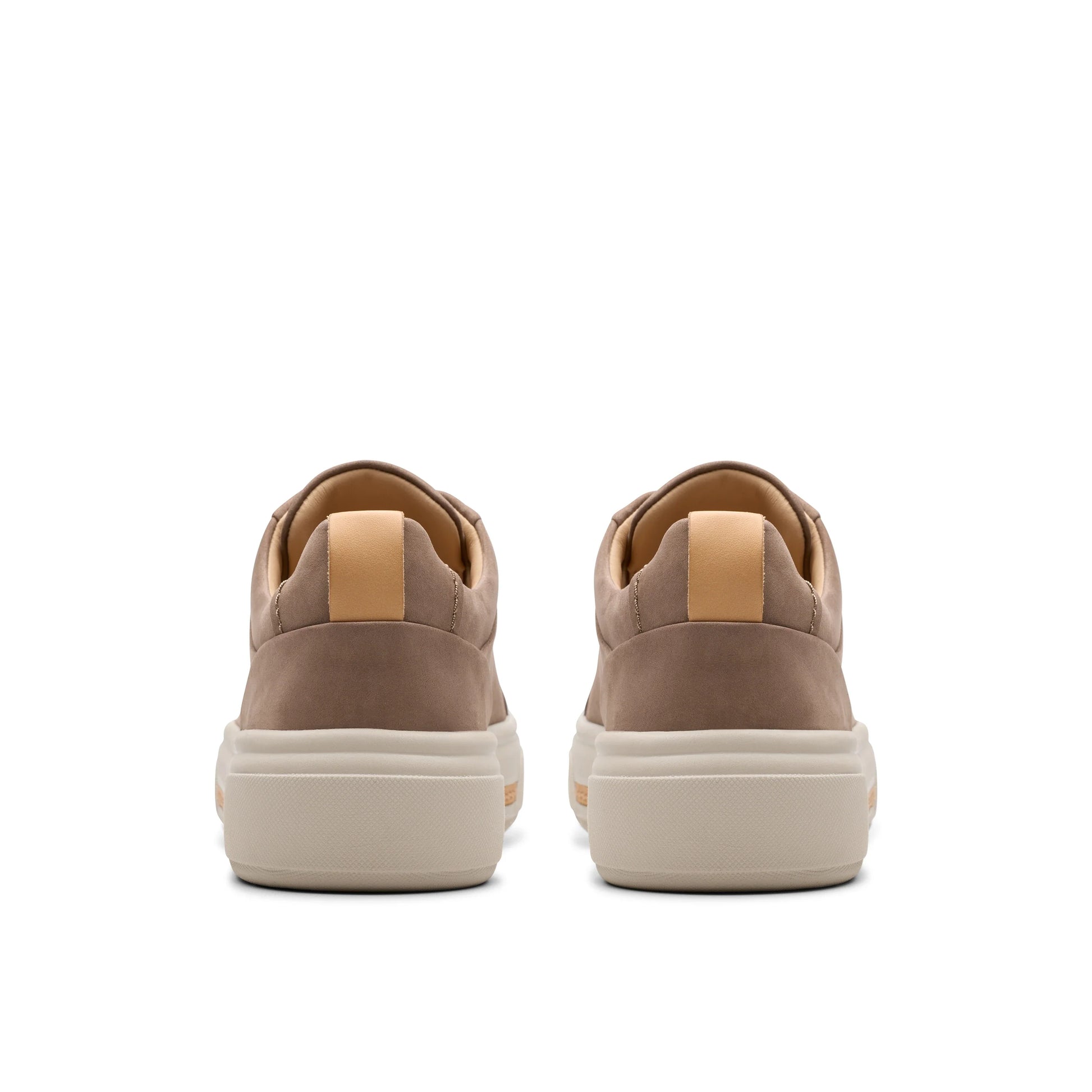 Zapatillas deportivas para mujer de la marca clarks modelo hollyhock walk pebble combi en color beige