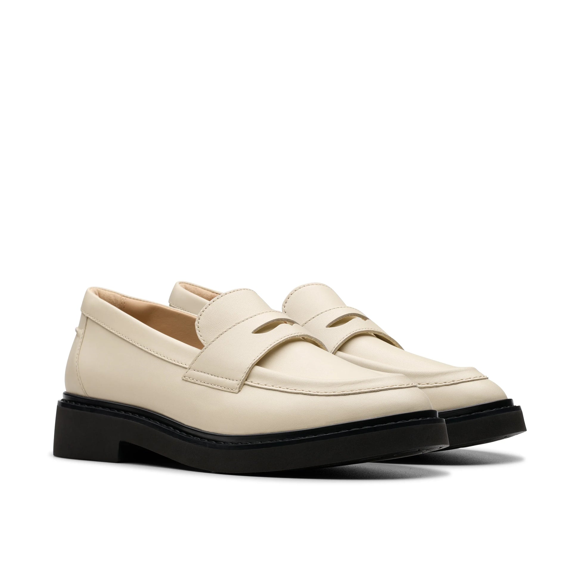 Zapatos casual para mujer de la marca clarks modelo splend edge cream leather en color beige