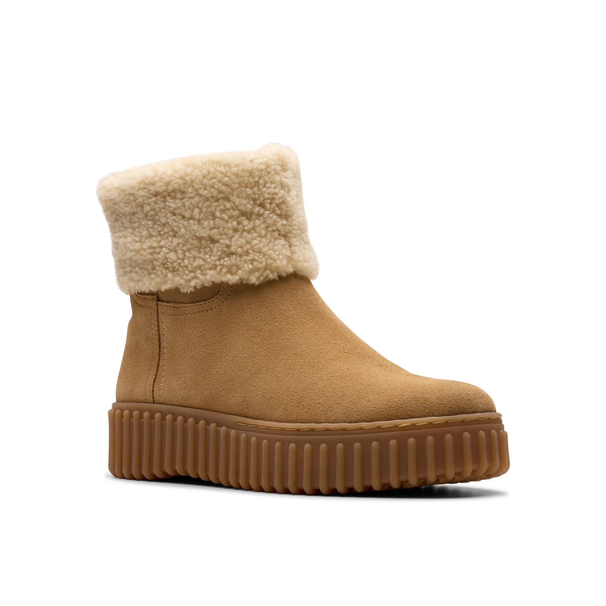 Botas para mujer de la marca clarks modelo torhill turn light tan wlined en color beige