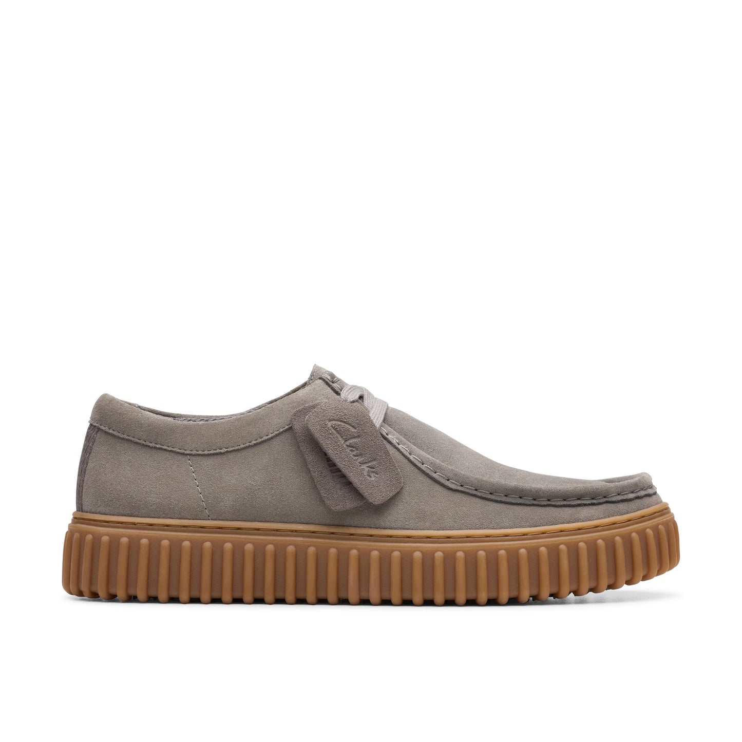 Zapatos casual para hombre de la marca clarks modelo torhill lo grey suede en color gris