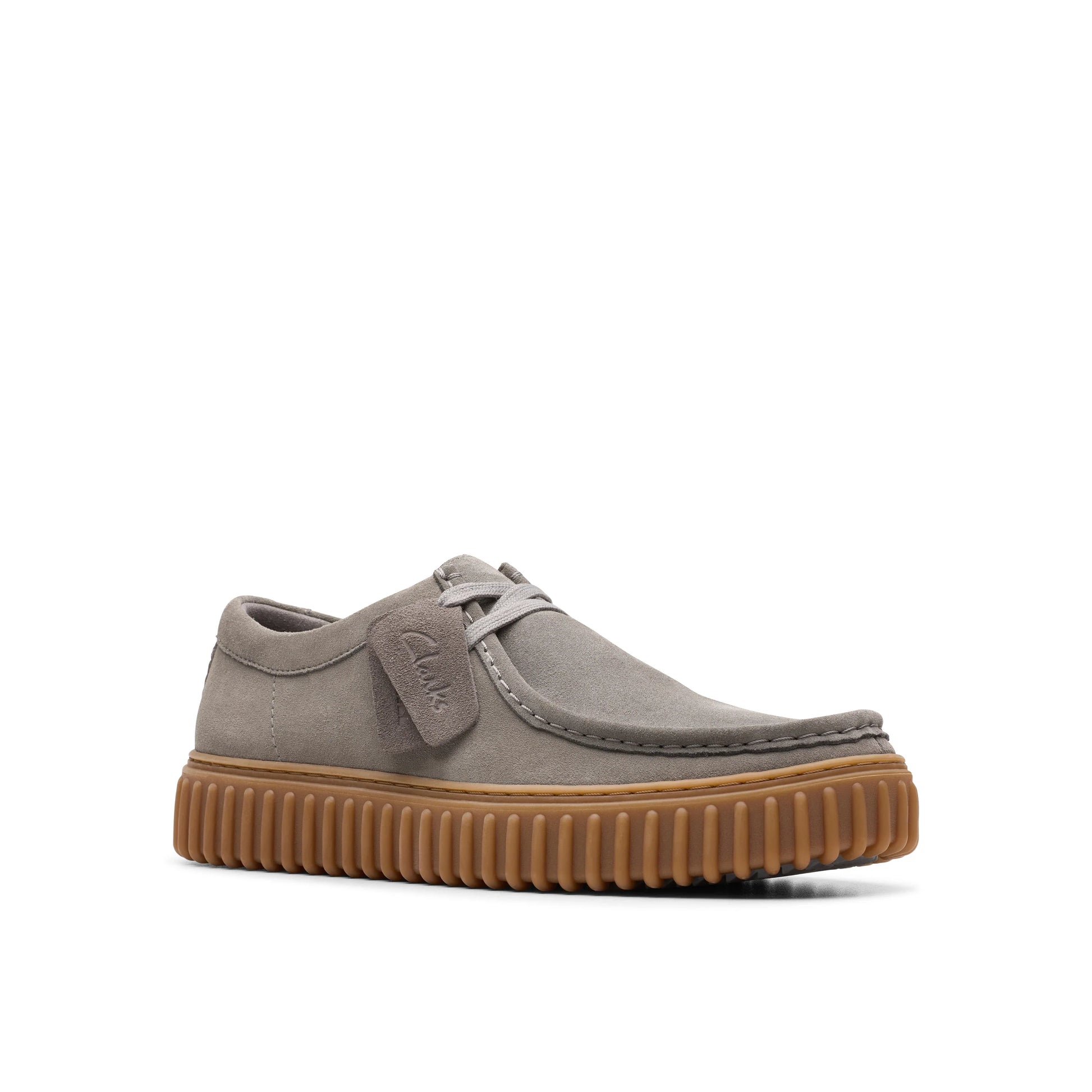 Zapatos casual para hombre de la marca clarks modelo torhill lo grey suede en color gris