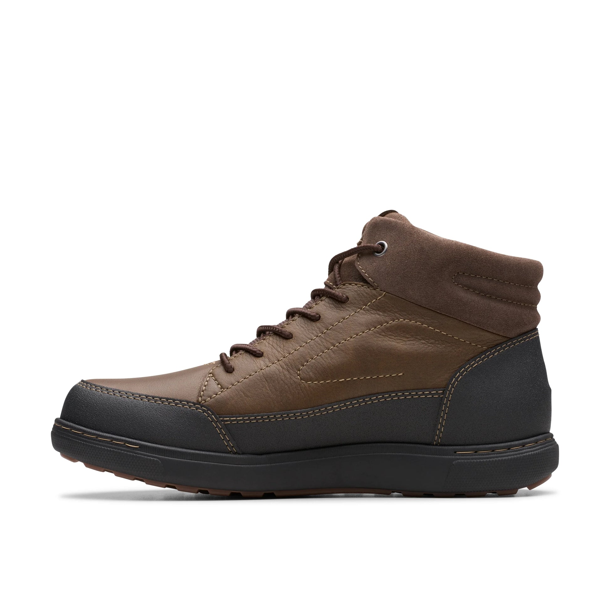 Botas para hombre de la marca clarks modelo mapstone higtx dk brown wlined en color marrón