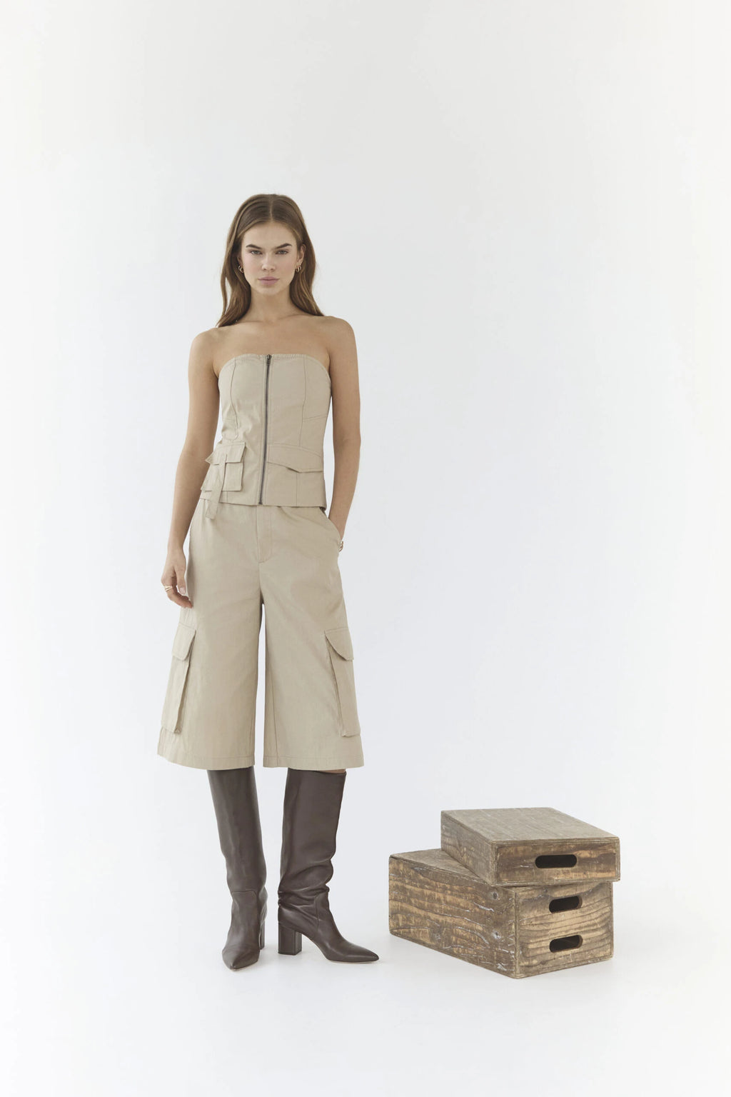 COCOUTURE Keshacc Bermuda Bisquit: beix pantalons per a dona