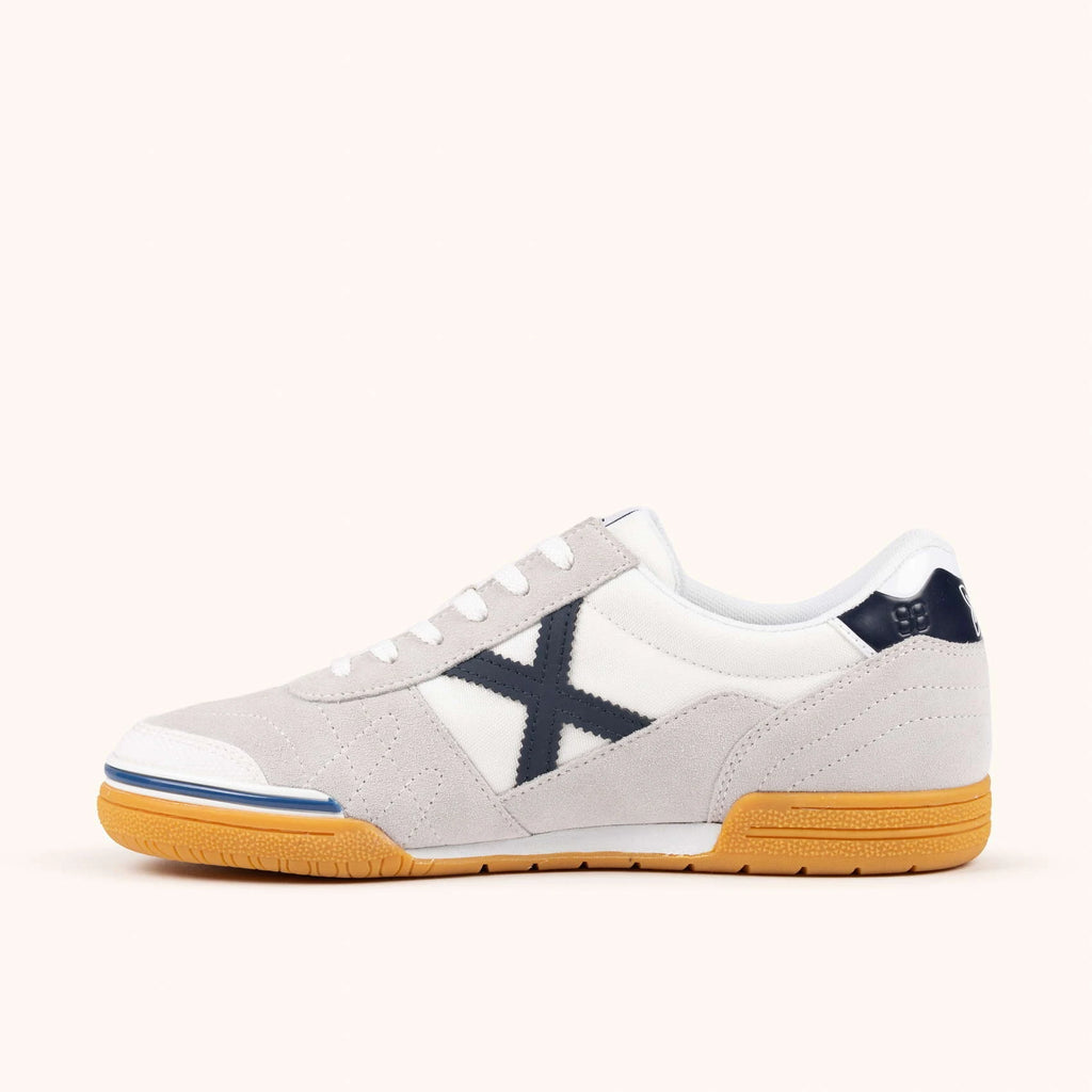 MUNICH Gresca XLS 327: أبيض سنيكرز للرجال