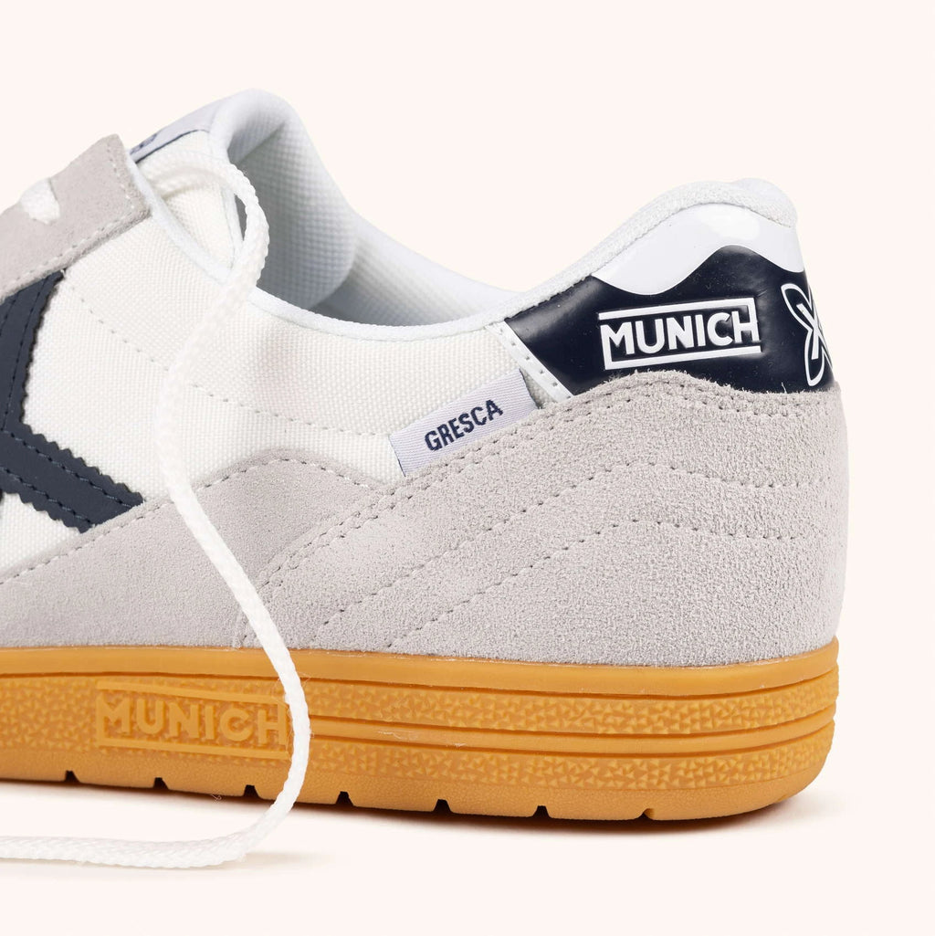 MUNICH Gresca XLS 327: أبيض سنيكرز للرجال