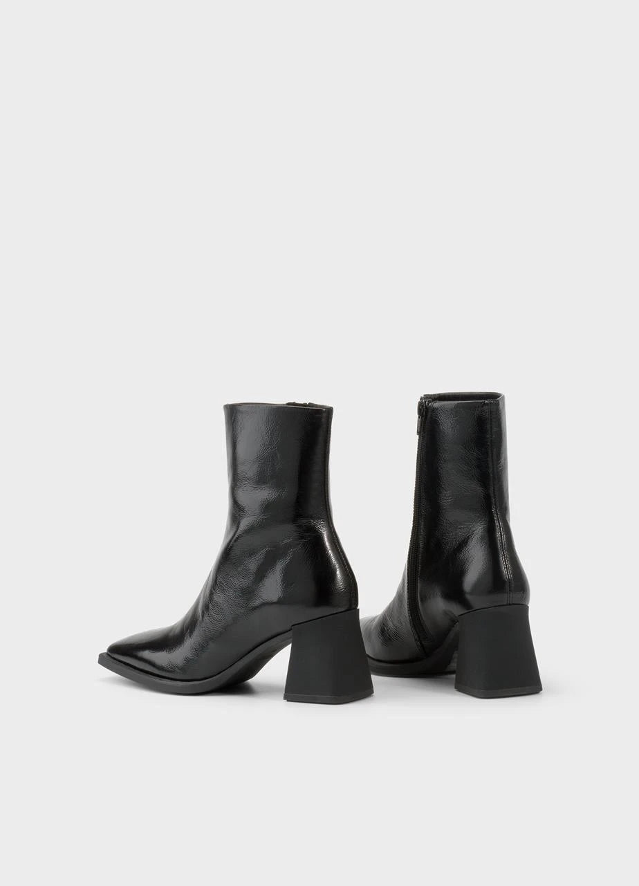 VAGABOND HEDDA-FW2A Black: أسود بوت قصير للنساء