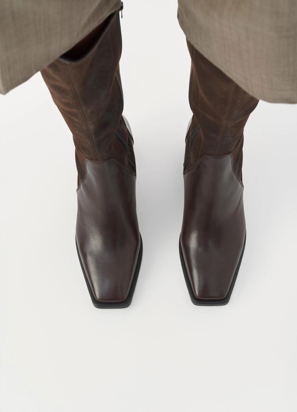 VAGABOND HEDDA-AW25 Chocolate: marró botes per a dona