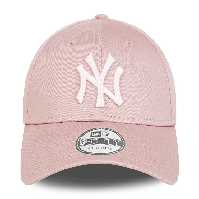 NEW ERA | GORRAS | MUJER | LEAGUE ESSENTIAL 9FORTY NEYYAN | ROSA