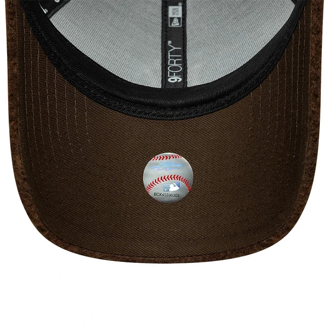 NEW ERA Winter BORG 9FORTY Neyyan DAU: 棕色 帽子 中性