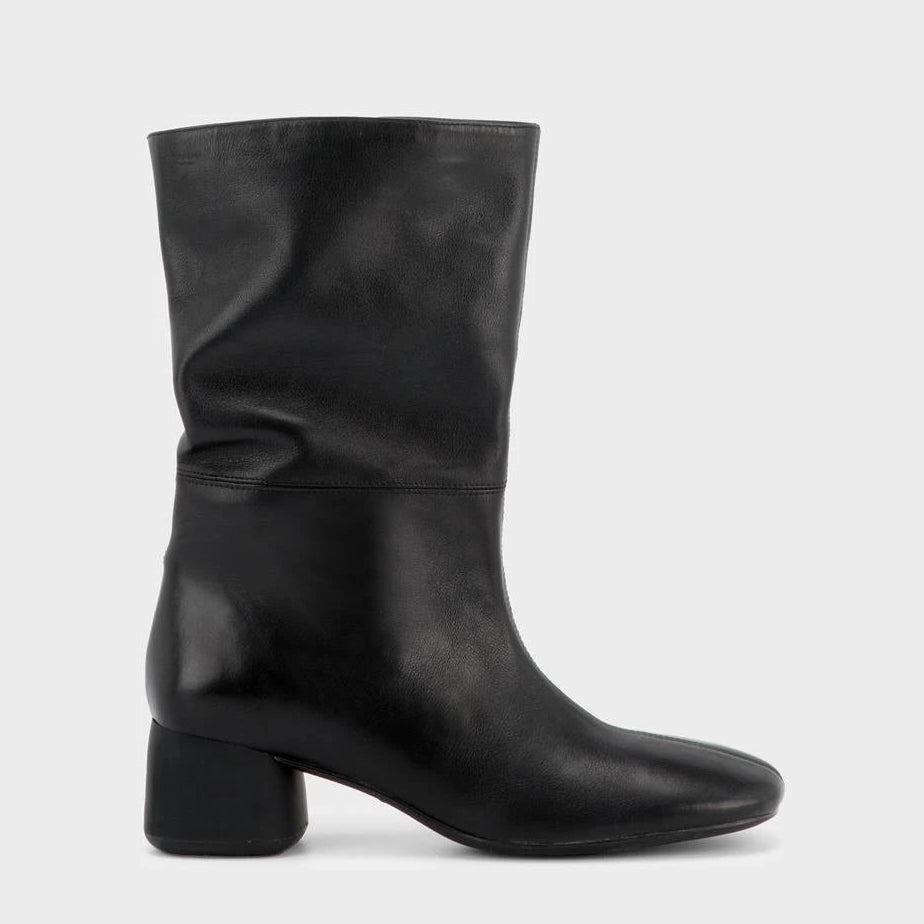 VAGABOND LIVIA-PW2G Black: черный сапоги для женщин